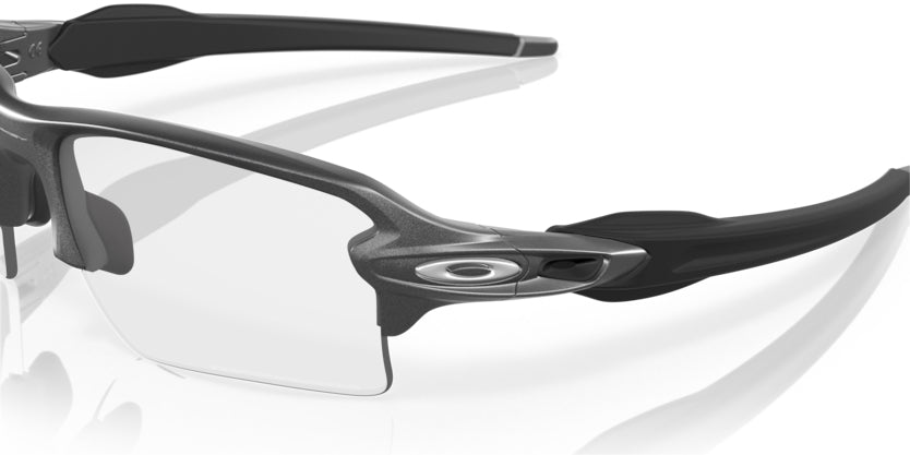 Oakley Flak 2.0 XL Steel - Photochromic lens - biket.co.za