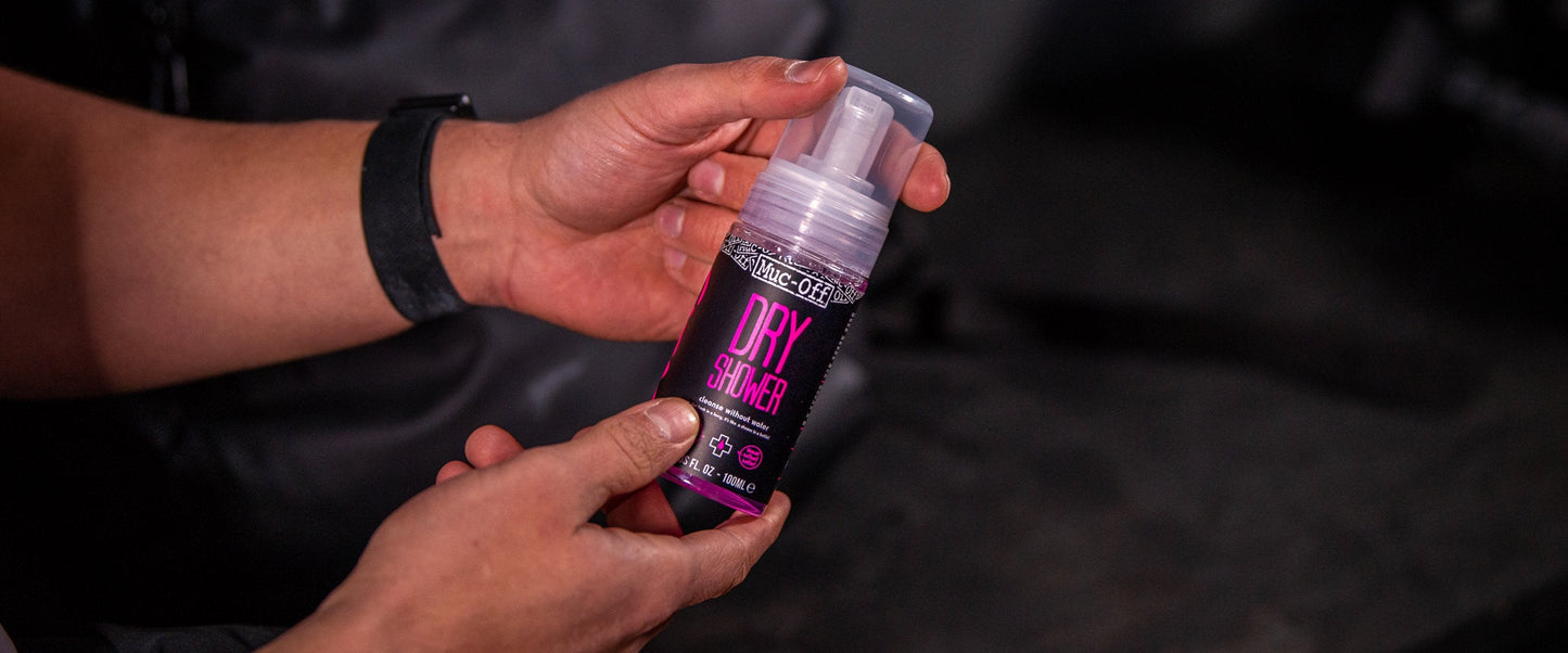 Muc- Off Antibacterial Dry Shower® - biket.co.za