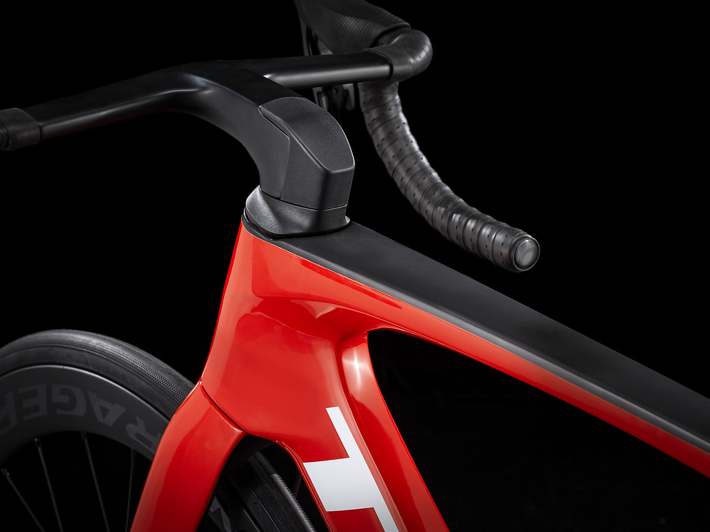 2023 Trek Madone SLR 7 AXS Gen 7 - 56cm - biket.co.za